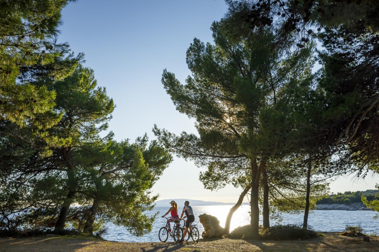Valamar Camping Padova Banjol Eksteriør bilde